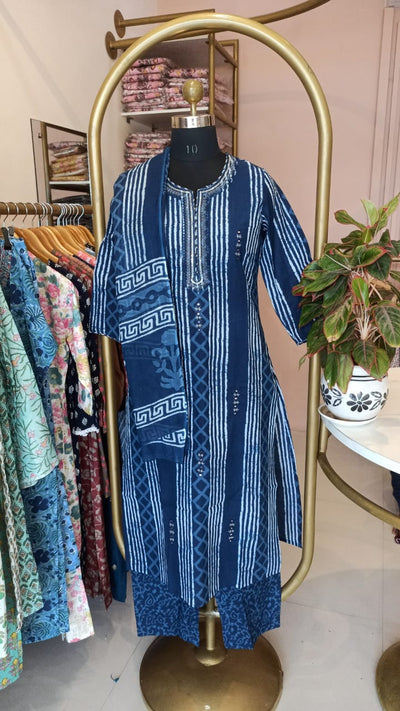 "Nazar" Indigo Hand Embroidered Kurta Set with dupatta(3pc)