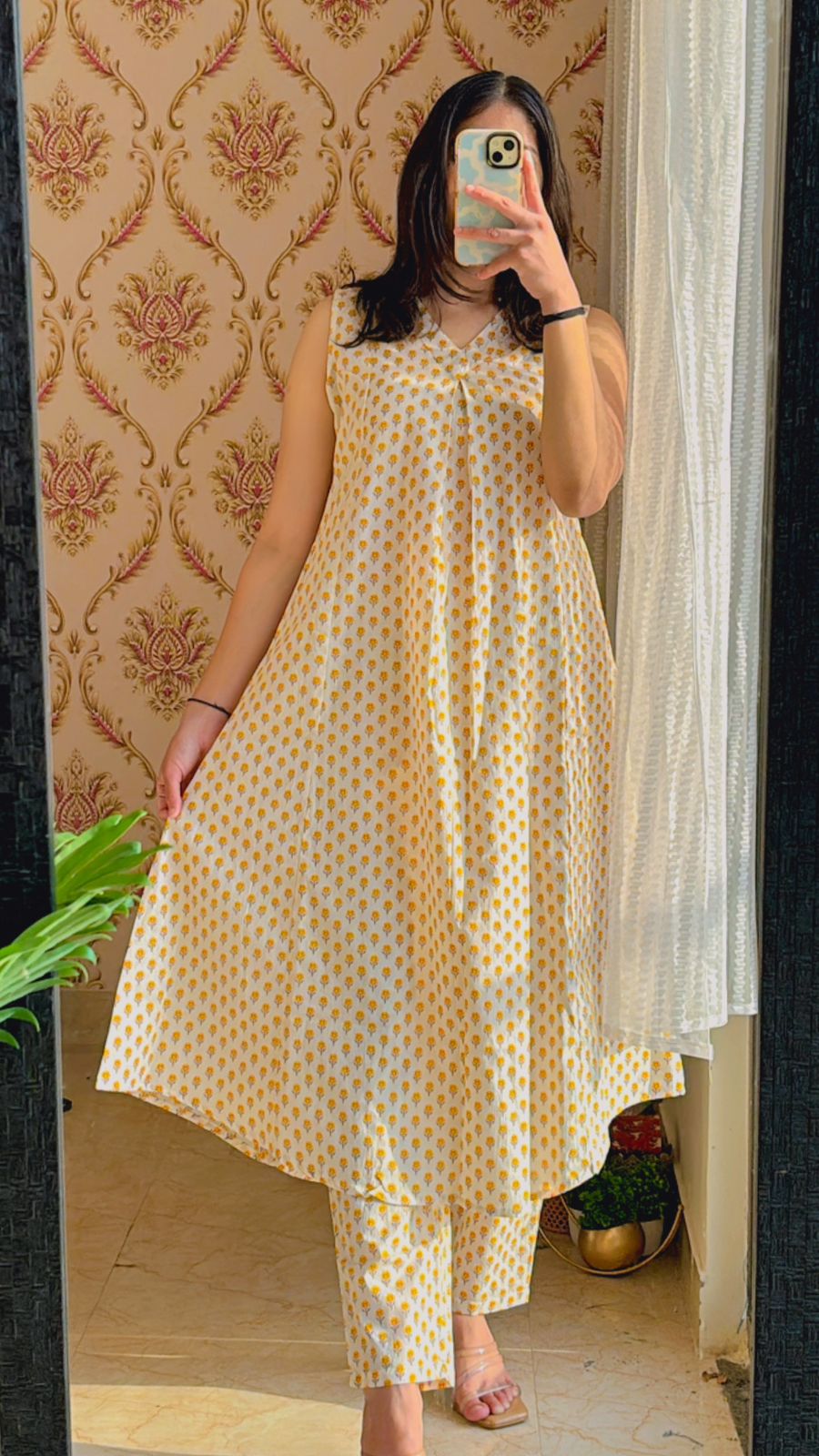 Sunshine Morning Vibes Office/Regular Wear Suit Set - Comforter Set