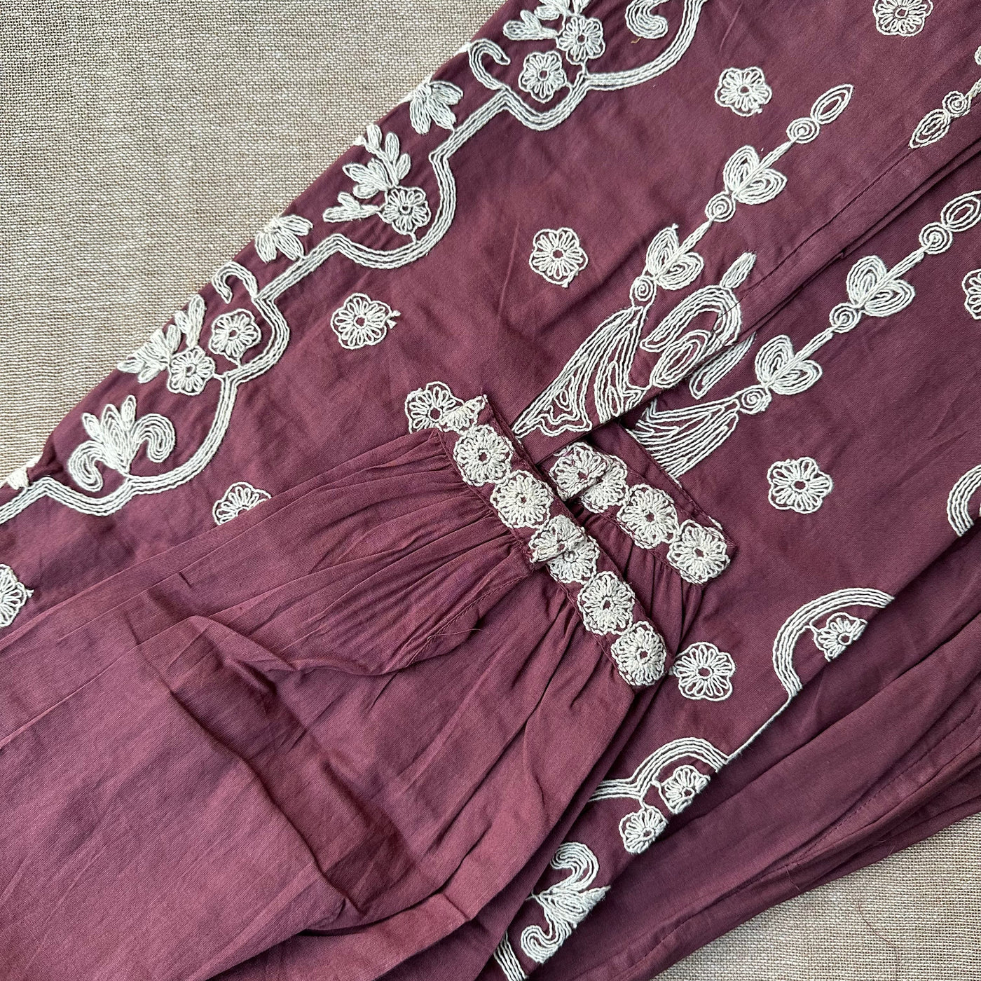 "Farzana" Mauve Hand Embroidered Kurta Set(2pc)